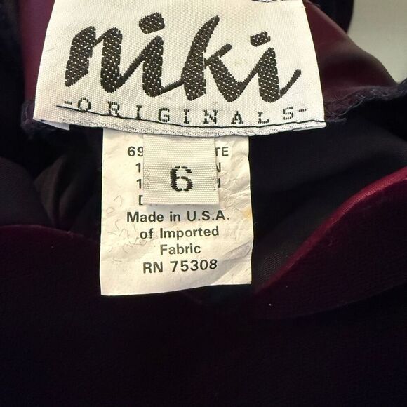 Vtg Niki Originals Purple Velvet and Satin Romantic Dropped Waist Dress Sz 6 - Picture 11 of 16